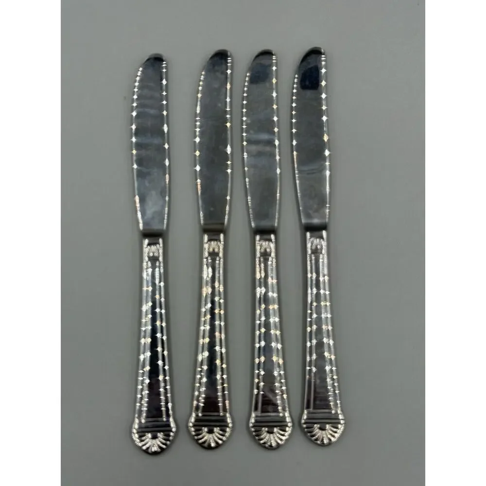 World 66 Butter Knives‎ Shell Pattern Flatware Korea Made Set Of 4